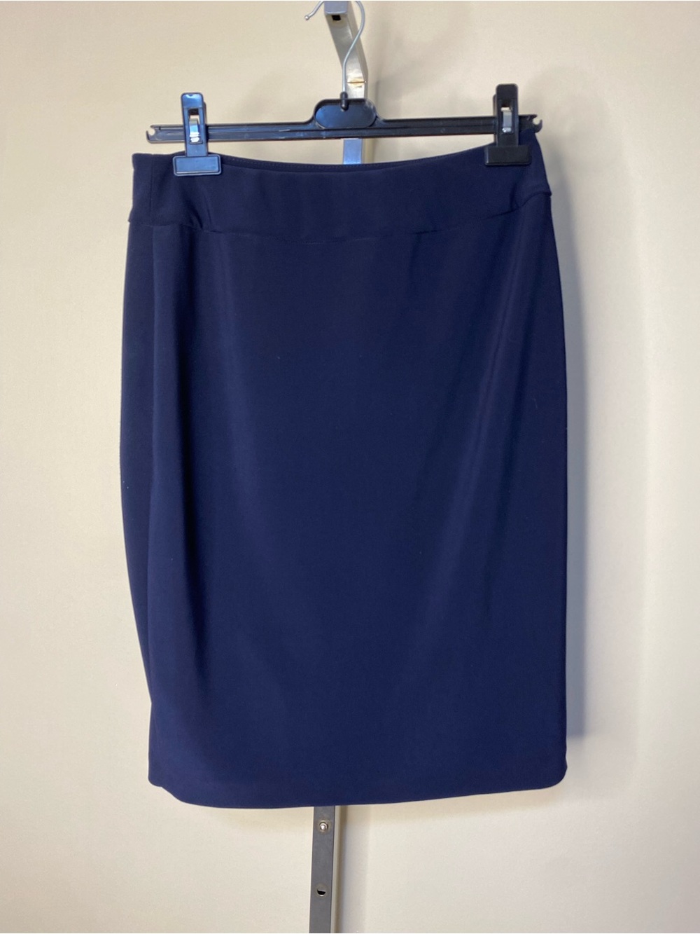 Joseph Ribkoff Navy Pencil Skirt Size 8 Silver Zip - Picture 3 of 5